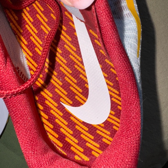 NEW! Nike Air Zoom Pegasus 37 USC-NWOT - Picture 7 of 15